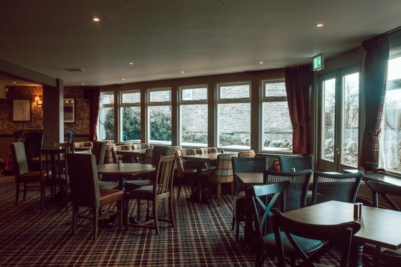 The Wheatsheaf Hotel Корбридж Экстерьер фото